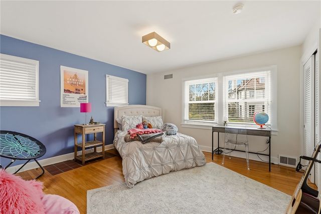 1345 Murdoch Rd, Squirrel Hill, PA 15217