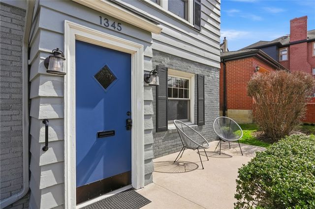 1345 Murdoch Rd, Squirrel Hill, PA 15217