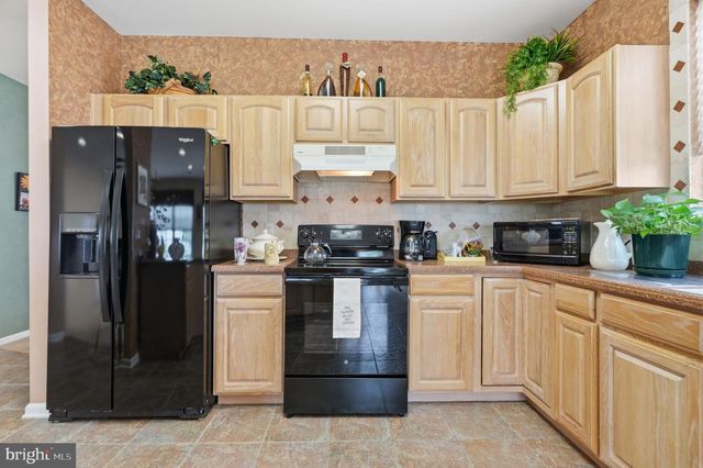 808 NATHANIEL TRL, Warwick, PA 18974
