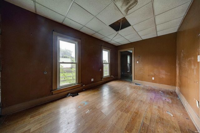 508 N 4th Avenue, Evansville, IN 47710