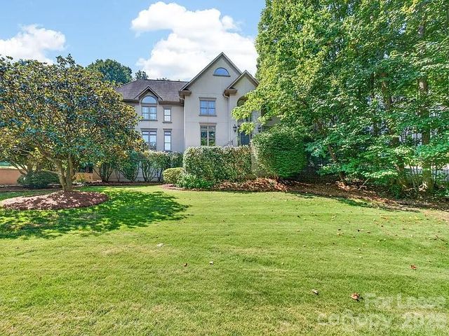 4811 Old Course Drive, Charlotte, NC 28277