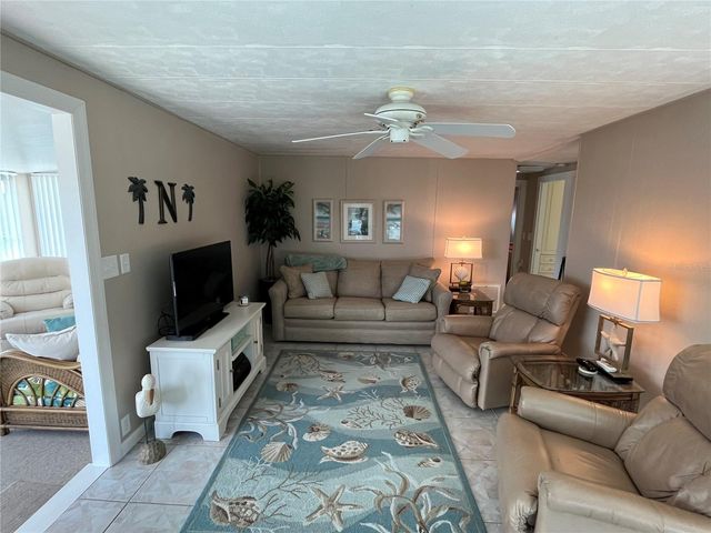 820 TRENTO, Venice, FL 34285