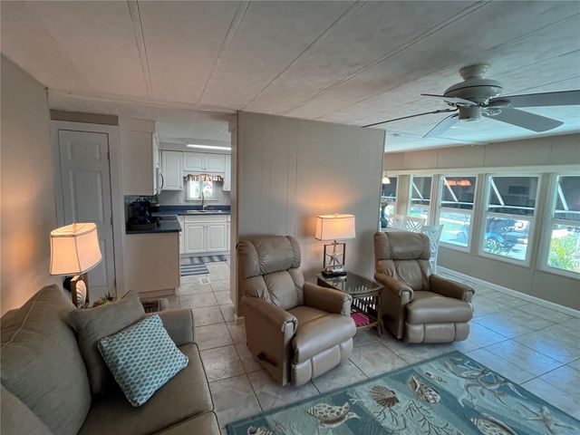 820 TRENTO, Venice, FL 34285