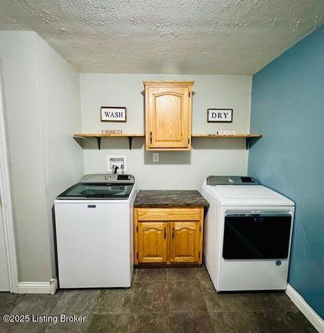 341 Palomino Dr, Harrodsburg, KY 40330