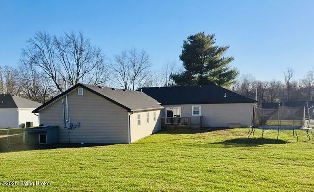 341 Palomino Dr, Harrodsburg, KY 40330