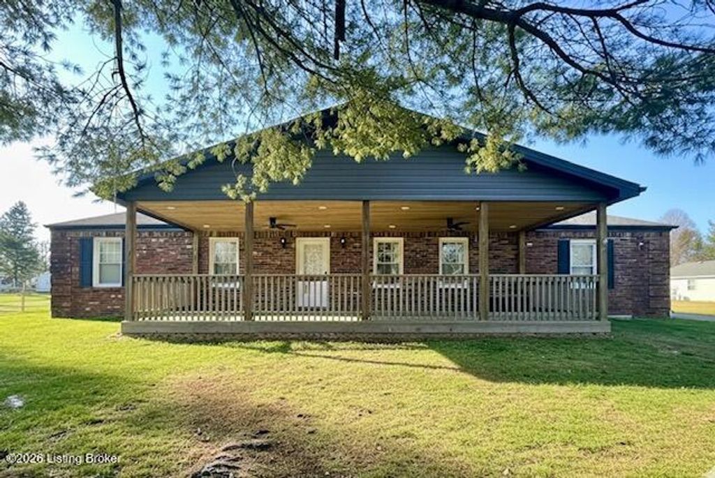 341 Palomino Dr, Harrodsburg, KY 40330