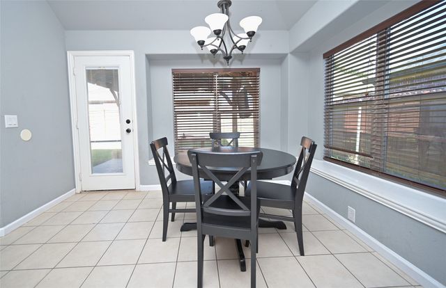 1409 Fox Glen Trail, Mansfield, TX 76063