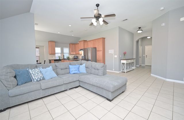 1409 Fox Glen Trail, Mansfield, TX 76063