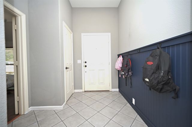1409 Fox Glen Trail, Mansfield, TX 76063