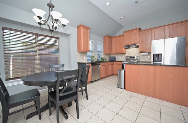 1409 Fox Glen Trail, Mansfield, TX 76063