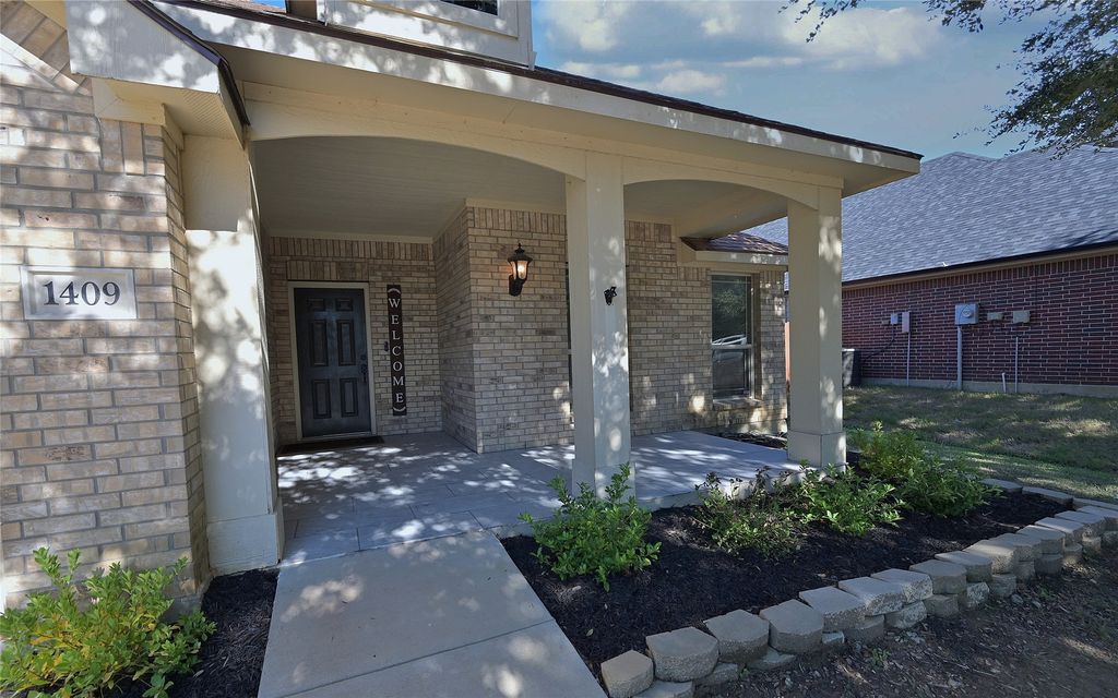 1409 Fox Glen Trail, Mansfield, TX 76063 — photo 2