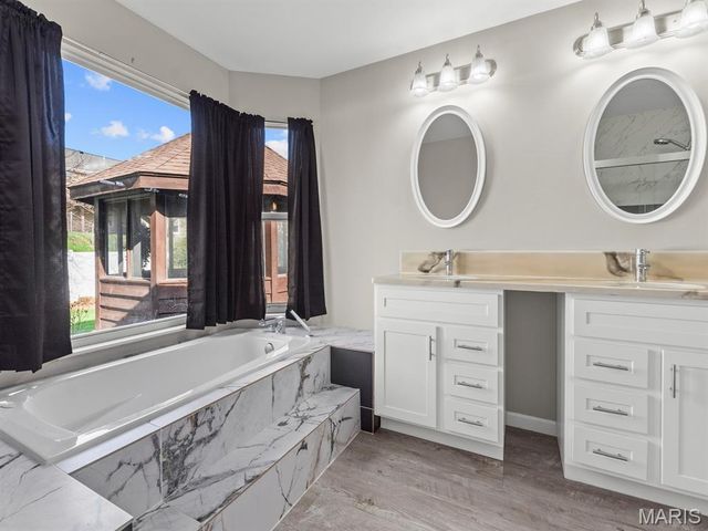 11418 Nora Court, Bridgeton, MO 63044