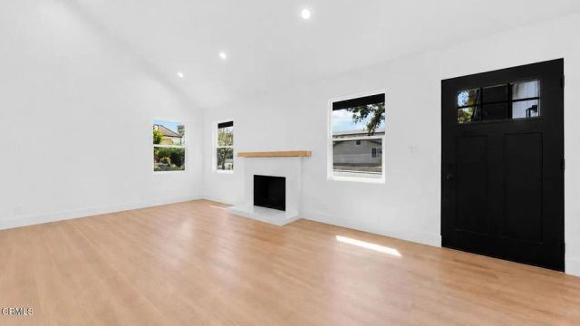 2283 Northpark Street, Thousand Oaks, CA 91362