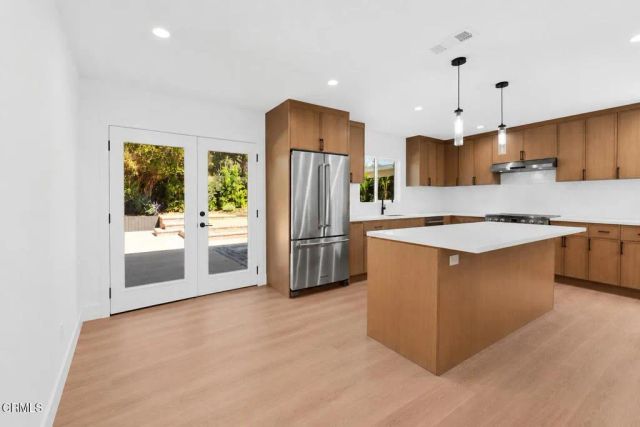 2283 Northpark Street, Thousand Oaks, CA 91362