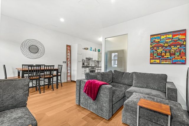 346 Congress St 514, Boston, MA 02210