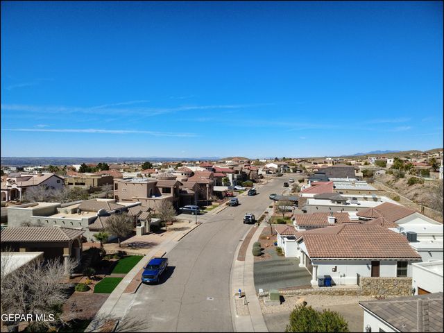 1231 FRANKLIN PERCH Place, El Paso, TX 79912