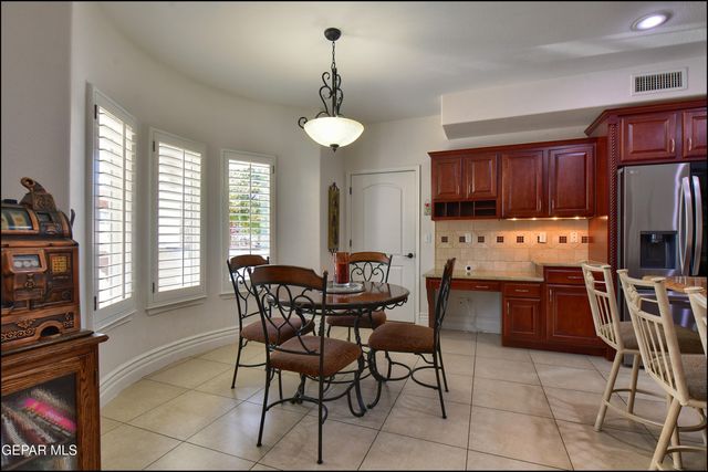 1231 FRANKLIN PERCH Place, El Paso, TX 79912