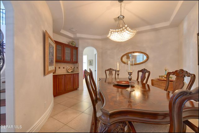 1231 FRANKLIN PERCH Place, El Paso, TX 79912