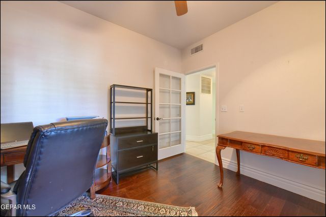 1231 FRANKLIN PERCH Place, El Paso, TX 79912