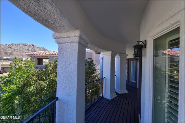 1231 FRANKLIN PERCH Place, El Paso, TX 79912