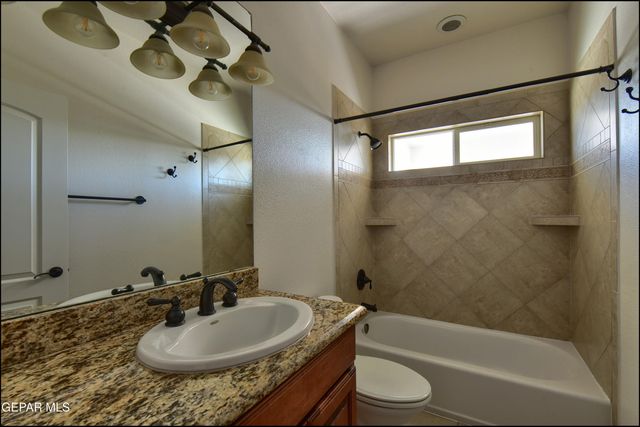 1231 FRANKLIN PERCH Place, El Paso, TX 79912