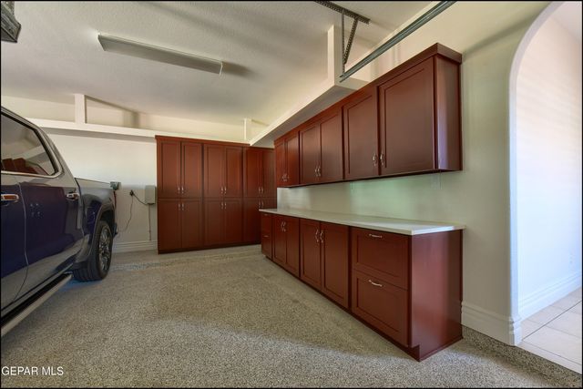 1231 FRANKLIN PERCH Place, El Paso, TX 79912