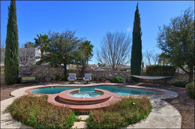 1231 FRANKLIN PERCH Place, El Paso, TX 79912
