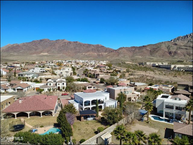 1231 FRANKLIN PERCH Place, El Paso, TX 79912