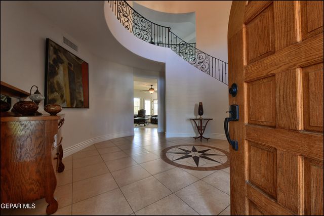 1231 FRANKLIN PERCH Place, El Paso, TX 79912