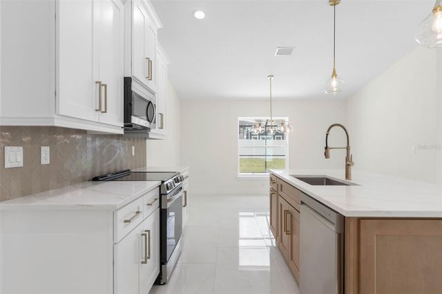 32 FEDERAL LANE, Palm Coast, FL 32137