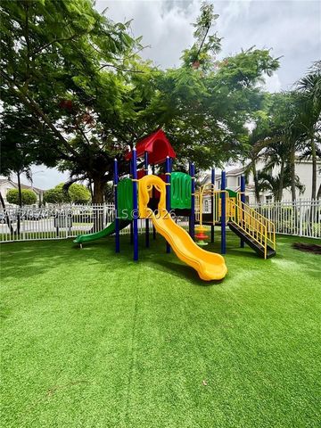 11236 NW 56th St, Doral, FL 33178