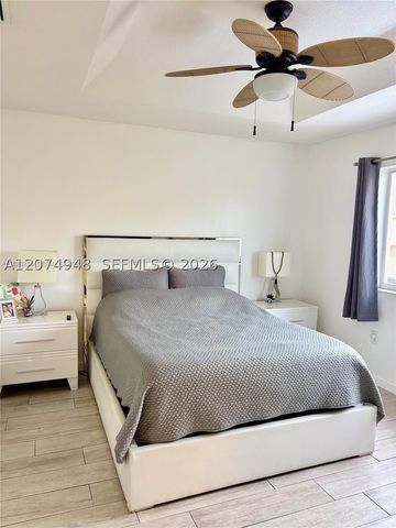 11236 NW 56th St, Doral, FL 33178