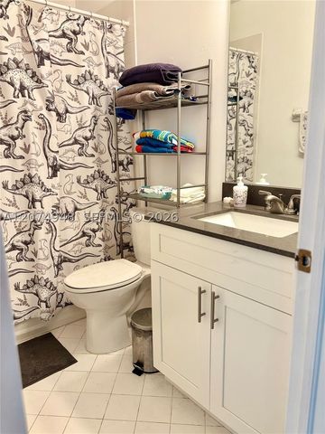 11236 NW 56th St, Doral, FL 33178