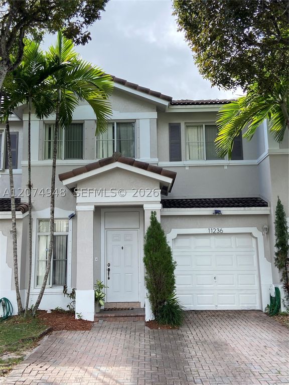 11236 NW 56th St, Doral, FL 33178