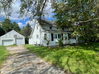 3285 N Fordney Road, Hemlock, MI 48626