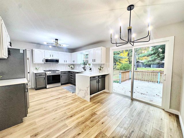 N2229 VACATION VILLAGE DRIVE, Wautoma, WI 54982