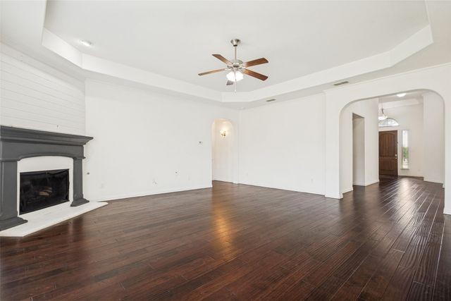 123 Derby Lane, Hickory Creek, TX 75065