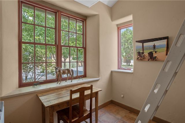 794 Camino Los Abuelos, Lamy, NM 87540