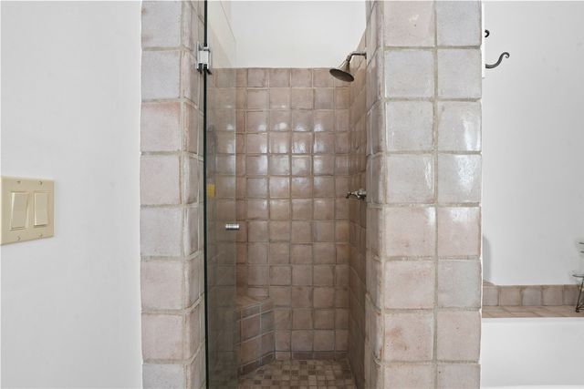 794 Camino Los Abuelos, Lamy, NM 87540