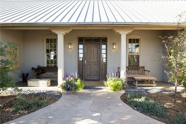 794 Camino Los Abuelos, Lamy, NM 87540