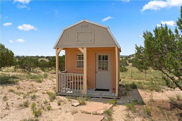 794 Camino Los Abuelos, Lamy, NM 87540