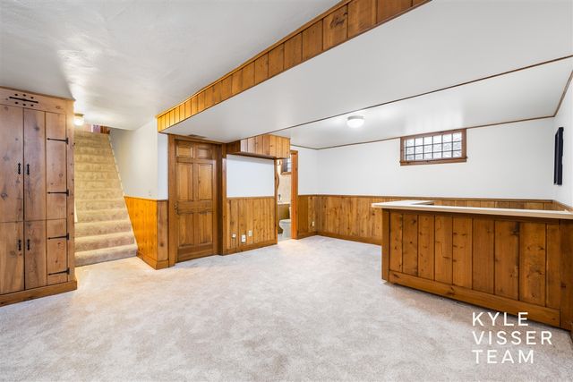 849 Maxwell Avenue, East Grand Rapids, MI 49506