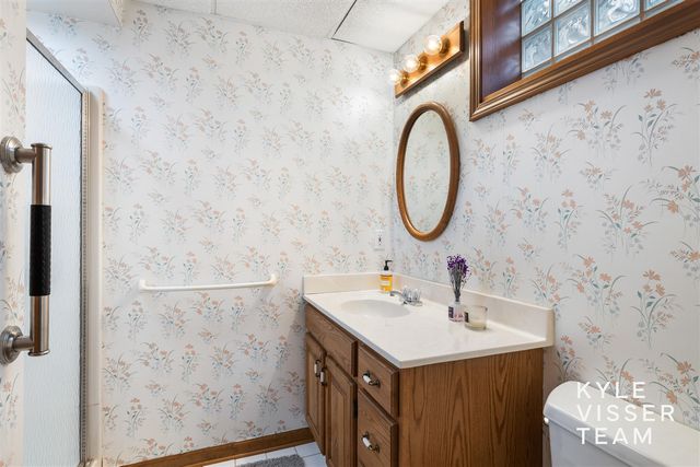 849 Maxwell Avenue, East Grand Rapids, MI 49506