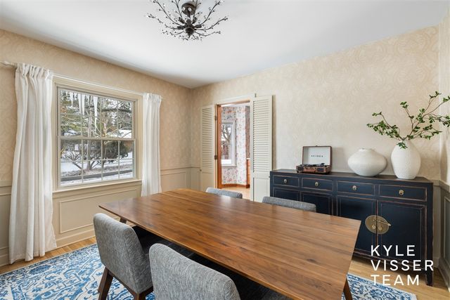 849 Maxwell Avenue, East Grand Rapids, MI 49506