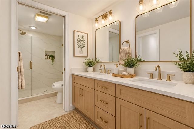 15400 Cedarwood LN 202, Naples, FL 34110