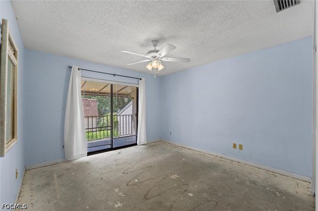 15400 Cedarwood LN 202, Naples, FL 34110