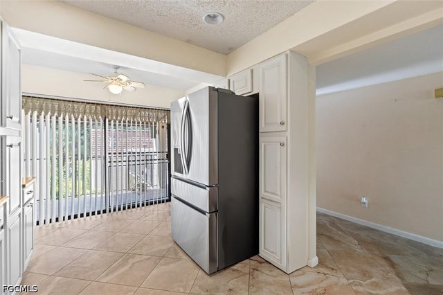 15400 Cedarwood LN 202, Naples, FL 34110