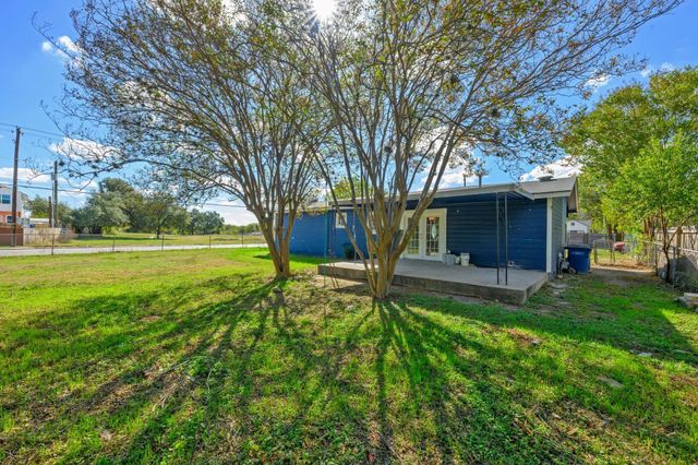 6214 Club TER, Austin, TX 78741