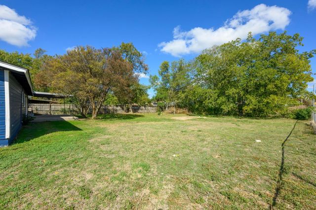 6214 Club TER, Austin, TX 78741