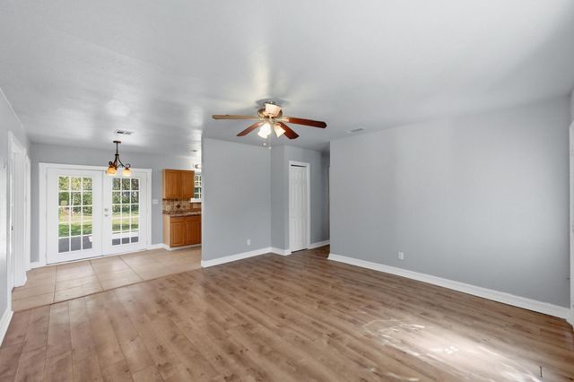 6214 Club TER, Austin, TX 78741